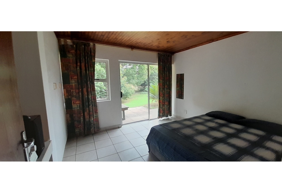 6 Bedroom Property for Sale in Wilderness Heights Western Cape